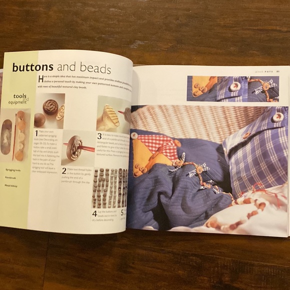 Simply Pottery: A Practical Course in Basic Pottery Techniques by Sarah Pearch - Picture 7 of 9